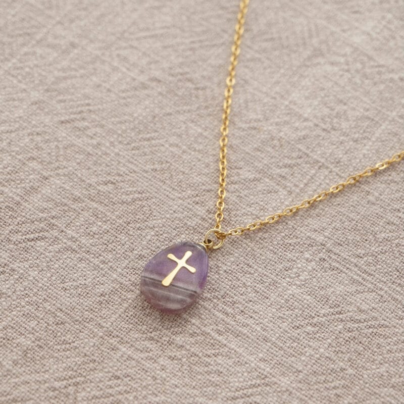 collier pierre croix