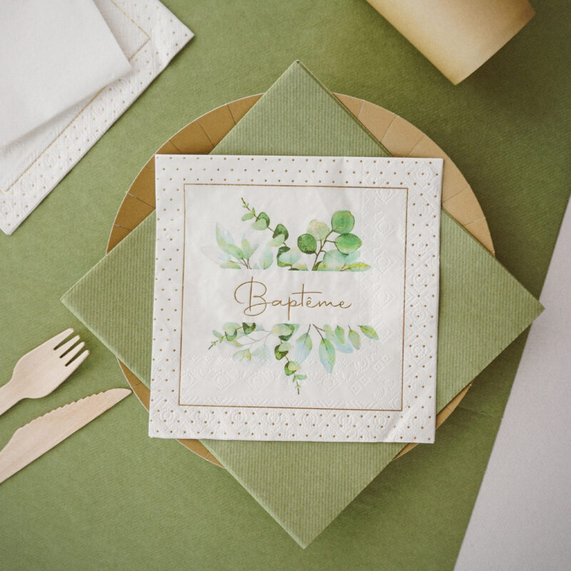 Déco de table Baptême Vert Sauge - Maisons Notables